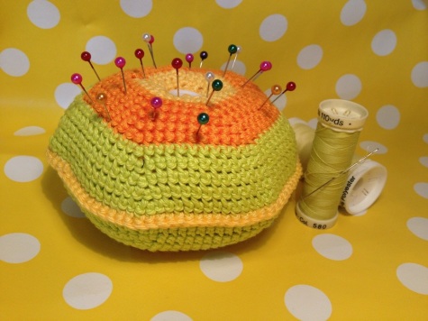 Crochet pin cushion