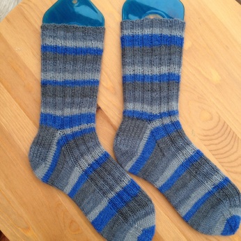 Knitted ribbed socks