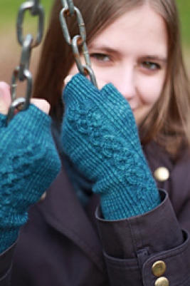 Beira fingerless gloves